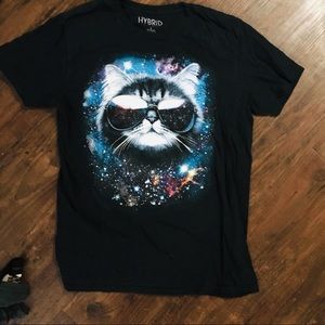 Cat graphic tee